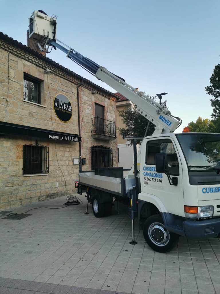 Reparación e instalación de tejados, cubiertas y canalones en Burgos